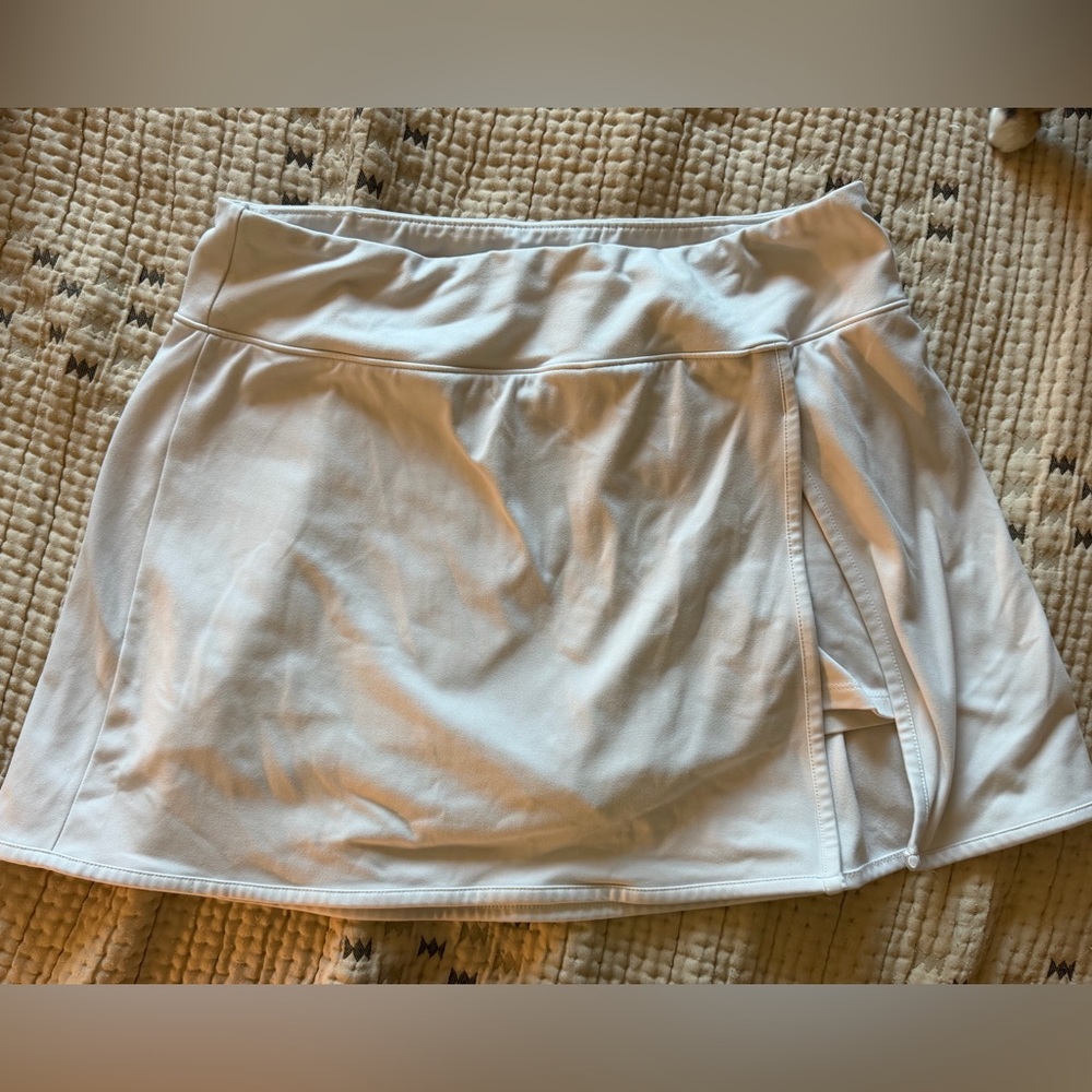 Wild Fable Butterbliss White Skort